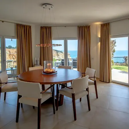Tocana Villa *